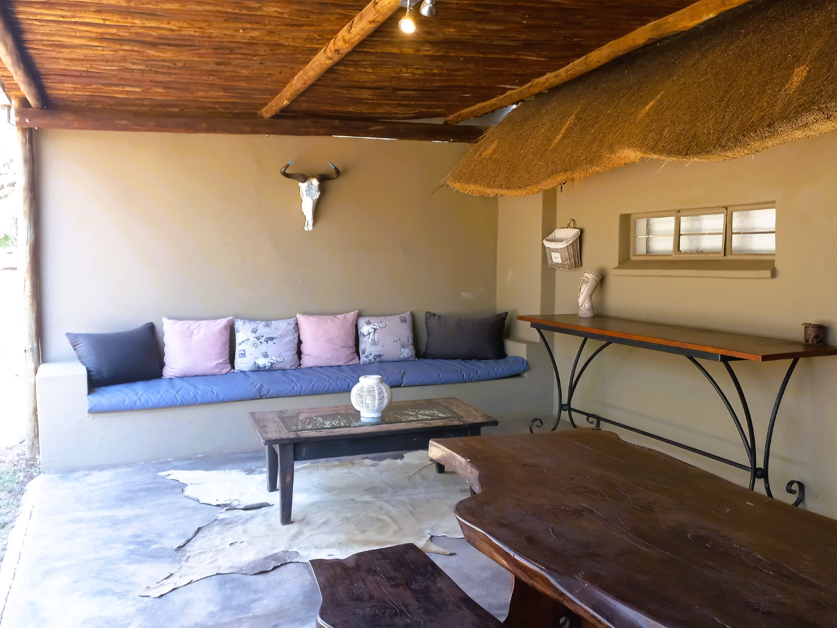Archies outdoor seating area Archies Cottage outdoor seating area facing the bush