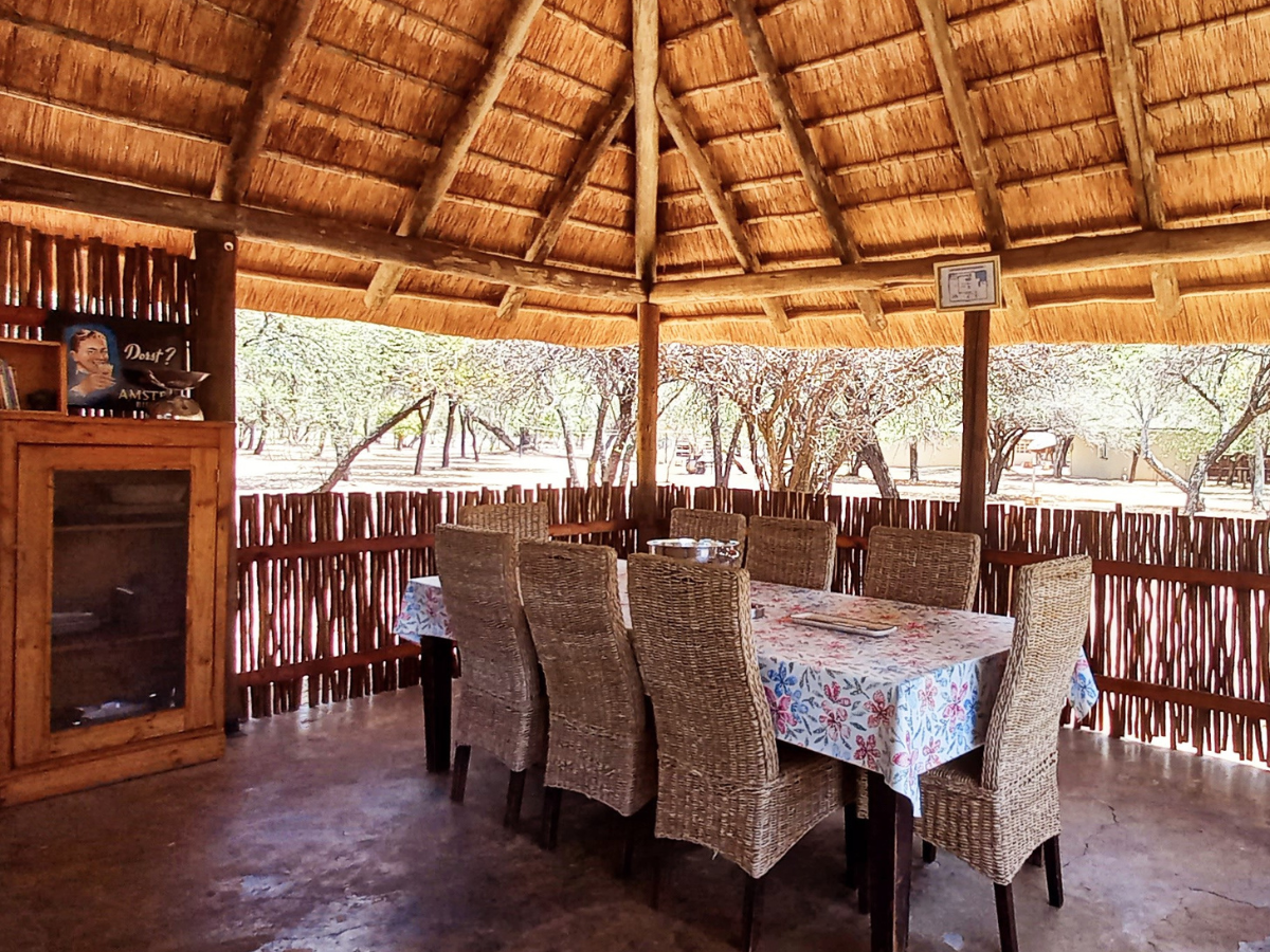 Outdoor kitchen fully equipped with garden view Outdoor kitchen fully equipped with garden view